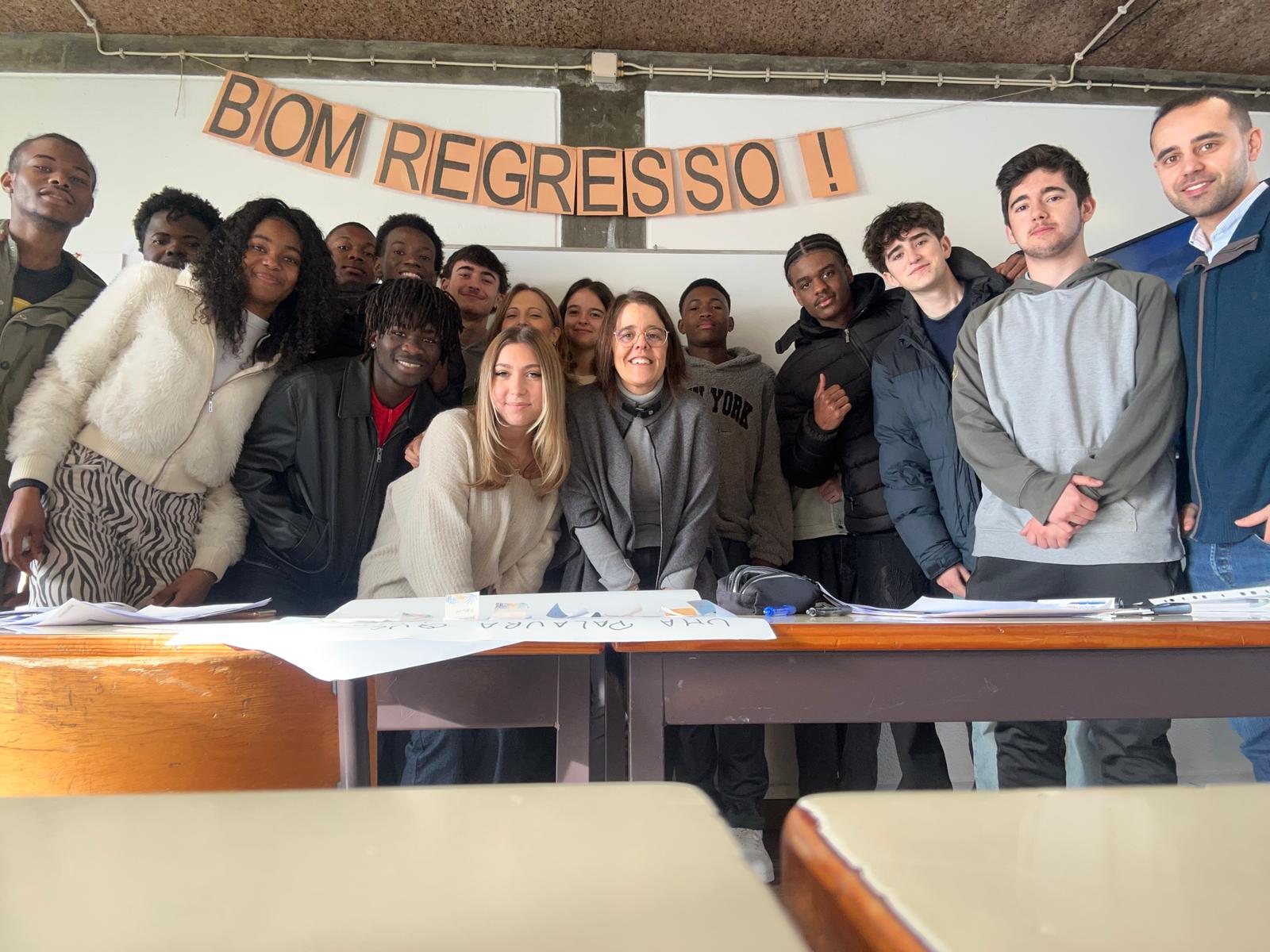 Do 12.º Ano ao Futuro: Alunos Finalistas Refletem e Constroem Caminhos para a Vida Académica e Profissional
