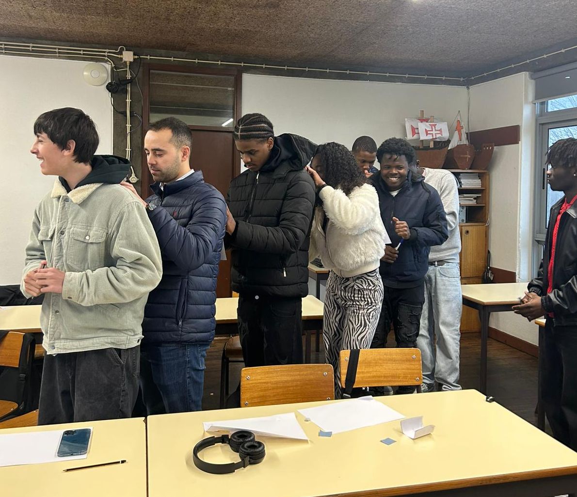 Do 12.º Ano ao Futuro Alunos Finalistas Refletem e Constroem Caminhos para a Vida Académica e Profissional