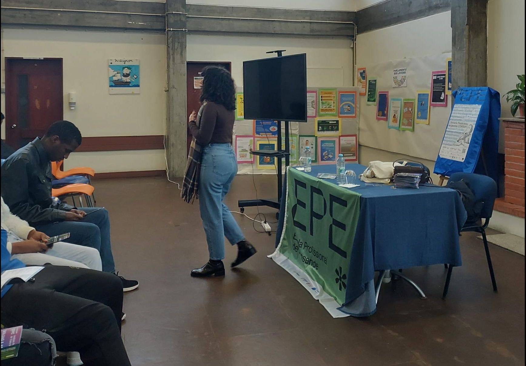 O IPVC na tua Escola: esclarecer escolhas e construir o futuro