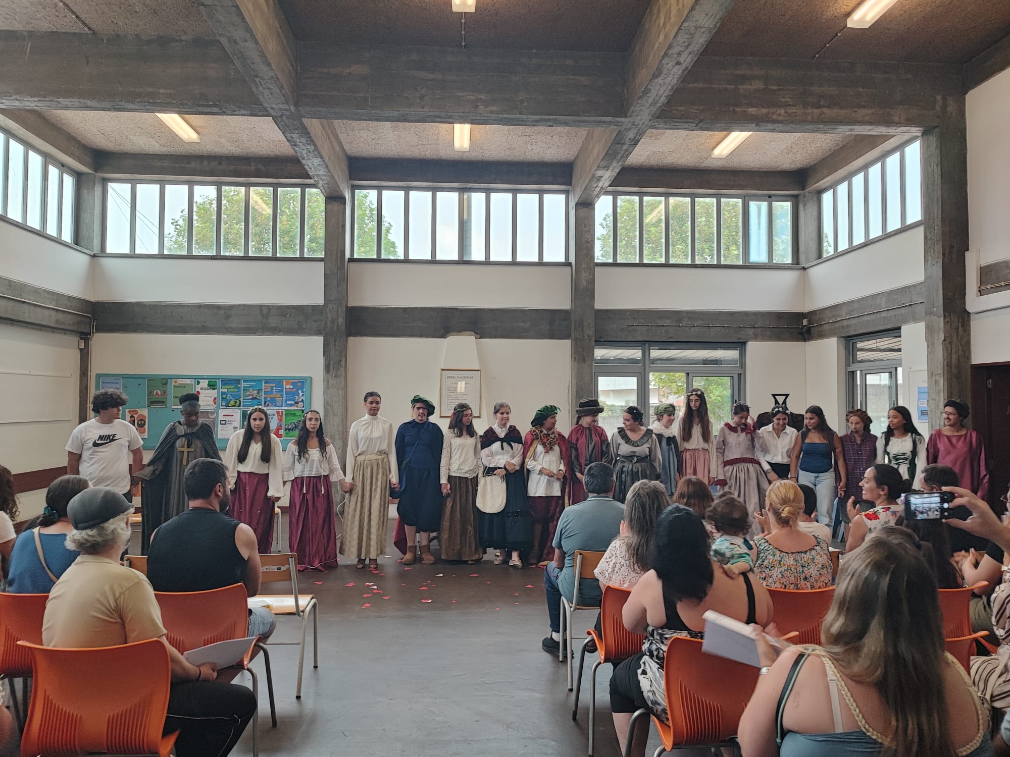 Reunião com encarregados de educação da turma TAE3